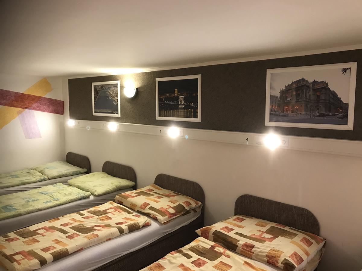 Opera Hostel Budapešť Exteriér fotografie