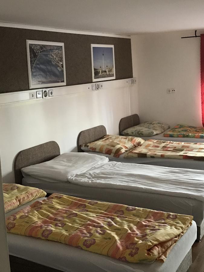Opera Hostel Budapešť Exteriér fotografie