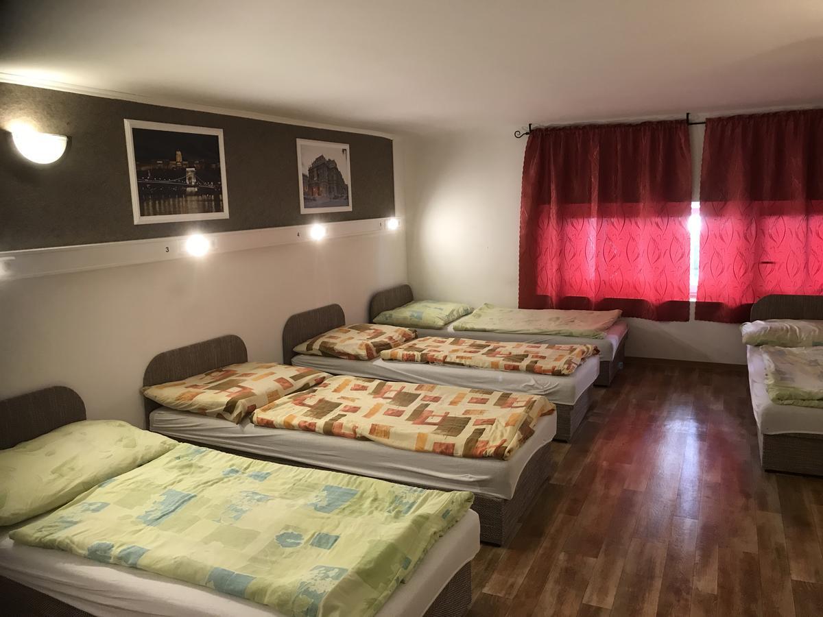 Opera Hostel Budapešť Exteriér fotografie