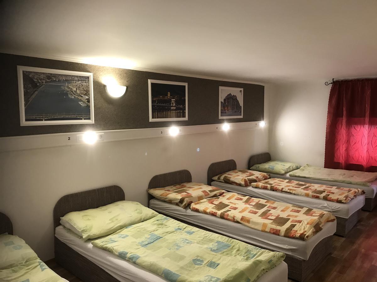 Opera Hostel Budapešť Exteriér fotografie