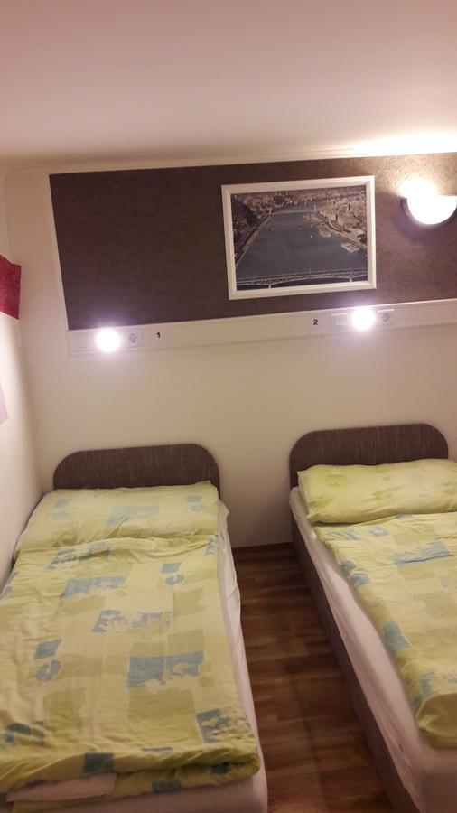Opera Hostel Budapešť Exteriér fotografie